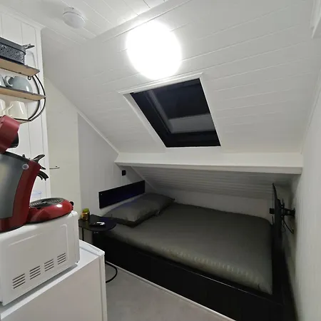 Budget-room 2p Séjour chez l'habitant *