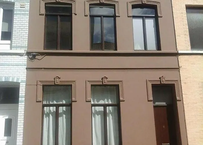 Séjour chez l'habitant Budget-room 2p *