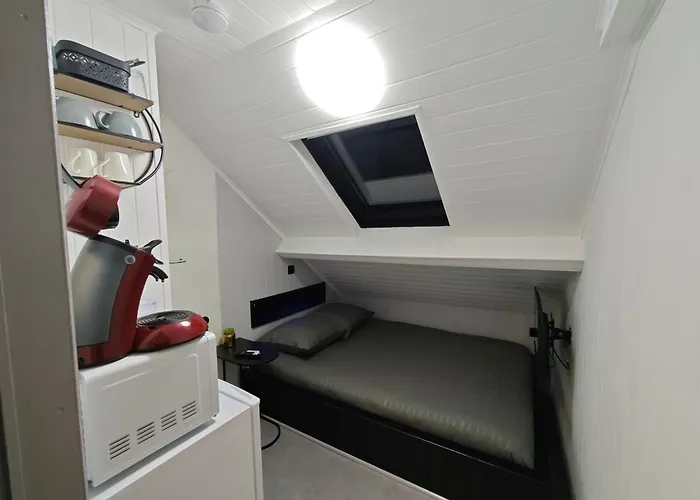 Budget-room 2p Séjour chez l'habitant *